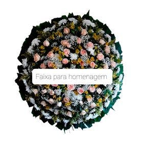 thumb-coroa-de-flores-rosas-e-astromelias-0